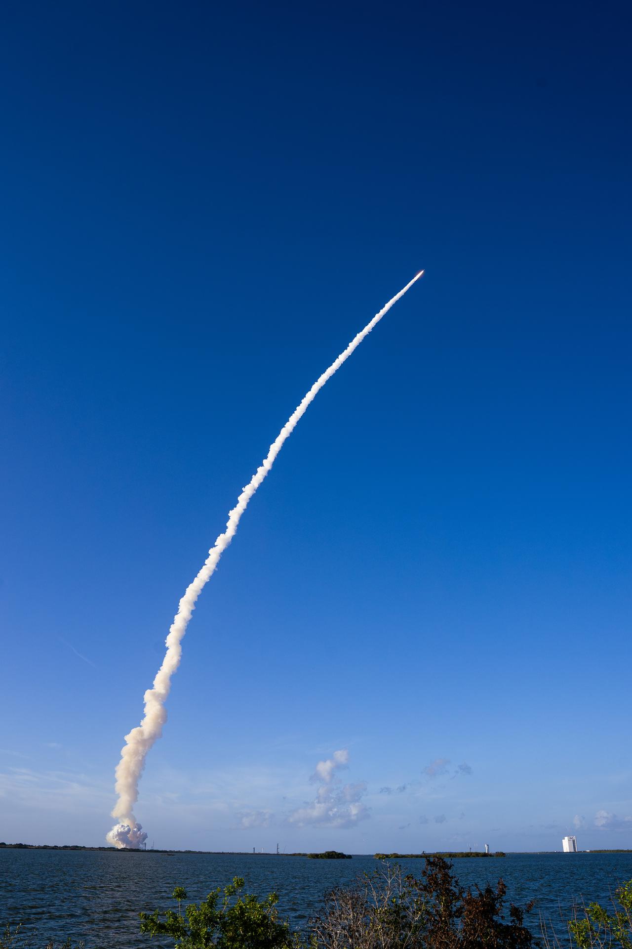 Four astronauts aboard NASA’s Orion spacecraft atop the SLS (Space Launch System) rocket launch on the agency’s Artemis II test flight, Wednesday, April 1 from Launch Complex 39B at NASA’s Kennedy Space Center in Florida. Artemis II lifted off at 6:35 p.m. ET. Artemis II is the first crewed mission of the agency’s Artemis campaign. The mission will send NASA astronauts Reid Wiseman, Victor Glover, and Christina Koch and CSA (Canadian Space Agency) astronaut Jeremy Hansen on an approximately 10-day journey around the Moon and back to Earth.